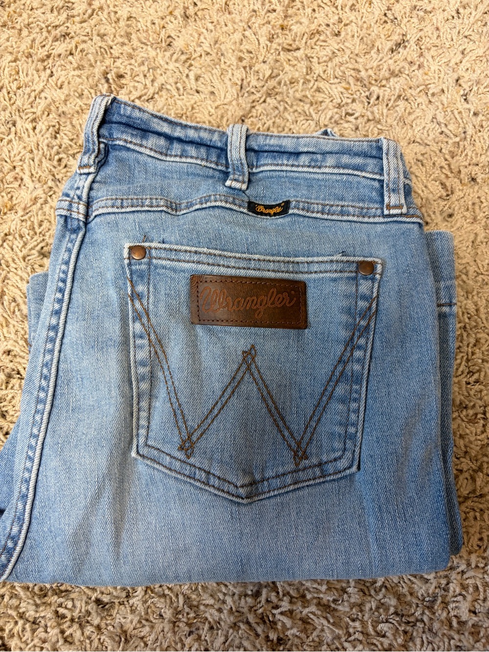 Wrangler Women's Light Blue boot cut trousers Jeans